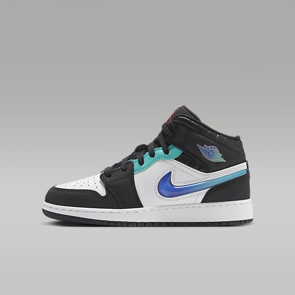 Boys size 11 jordans outlet